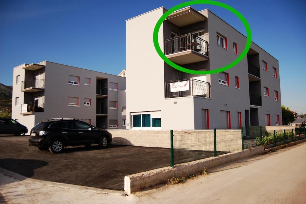 Good Spirit Apartment Trogir Luaran gambar